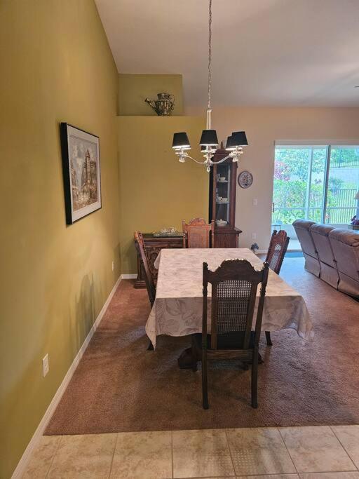 Holiday home Away From Mount Dora